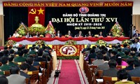 Premierminister Nguyen Tan Dung nimmt an der Parteisitzung der Provinz Quang Tri teil